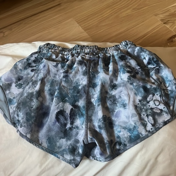 Lululemon hotty hots - Picture 2 of 3